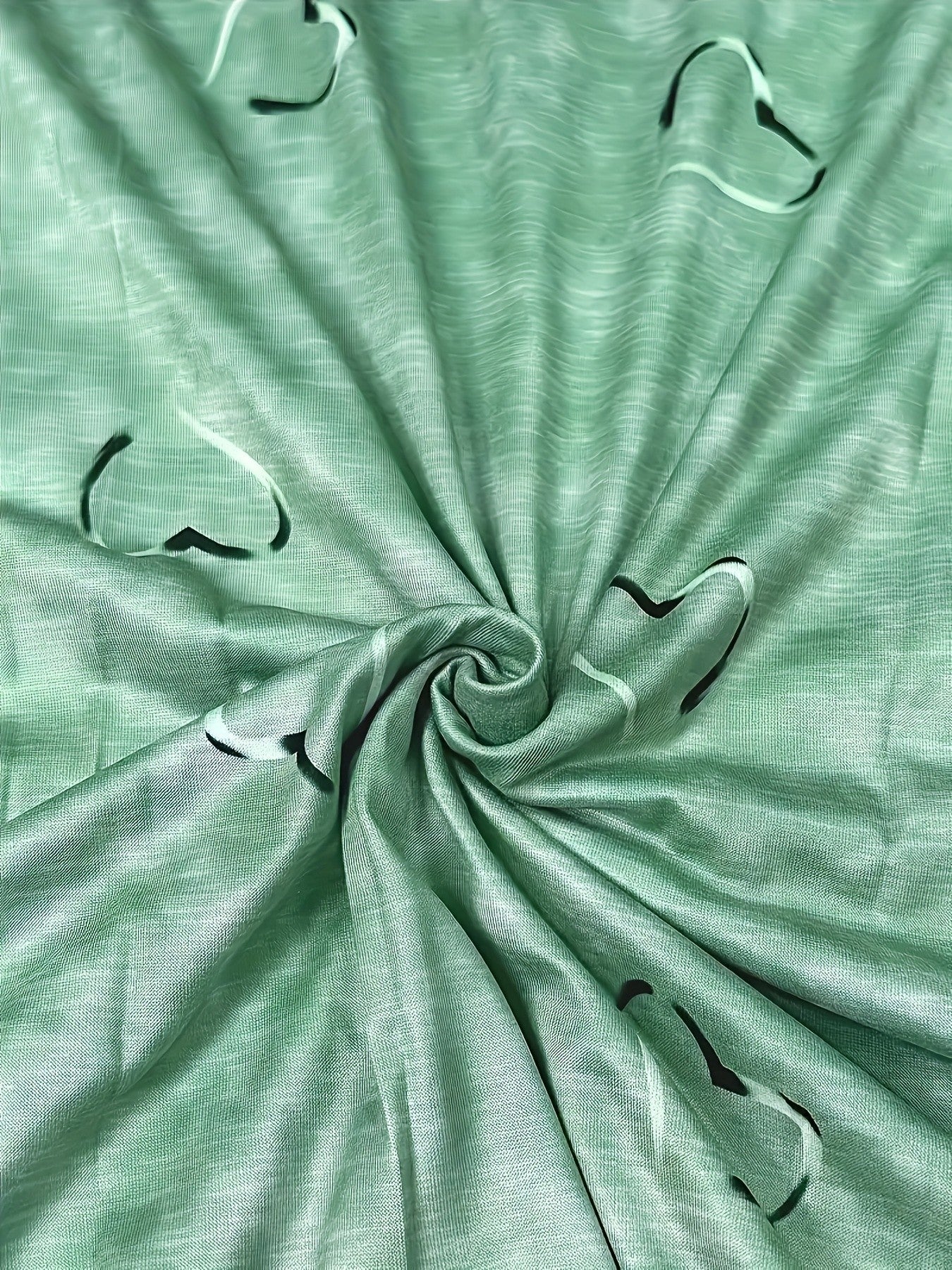 Caelia Zipper Heart Off-Shoulder Tee