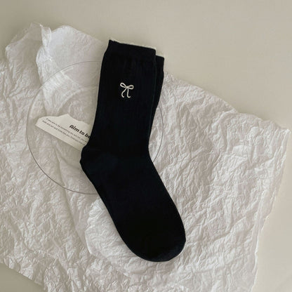 Emoria Bow Embroidered Color Block Socks